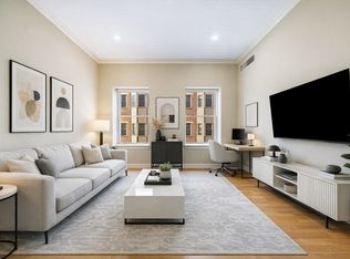 Fulton Ct, Boston, MA 02109