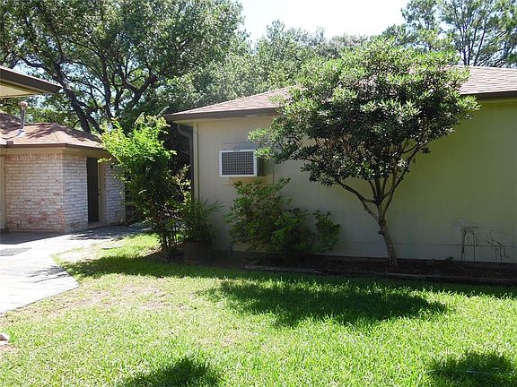 5th image of 9103 Twin Hills Dr