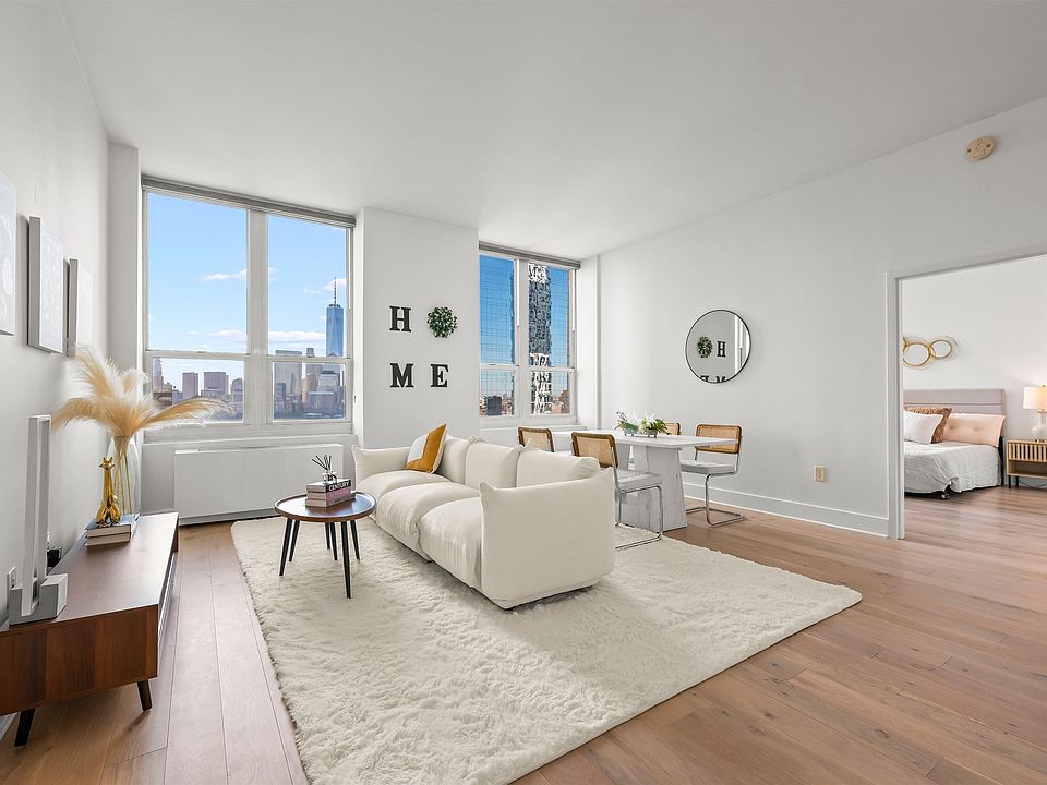 1st image of 88 Morgan St APT 2105