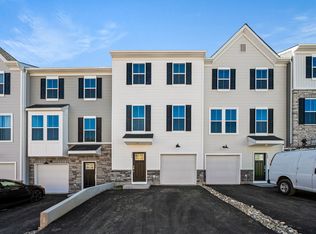 106 Abramo Victor Dr, Downingtown, PA 19335