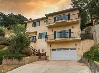 21250 Golondrina St, Woodland Hills, CA 91364
