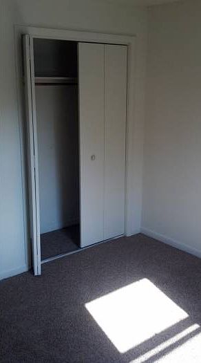 2nd image of 680 Gregs Dr APT 42