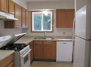 230 E Stonehaven Cir APT 1, Wasilla, AK 99654