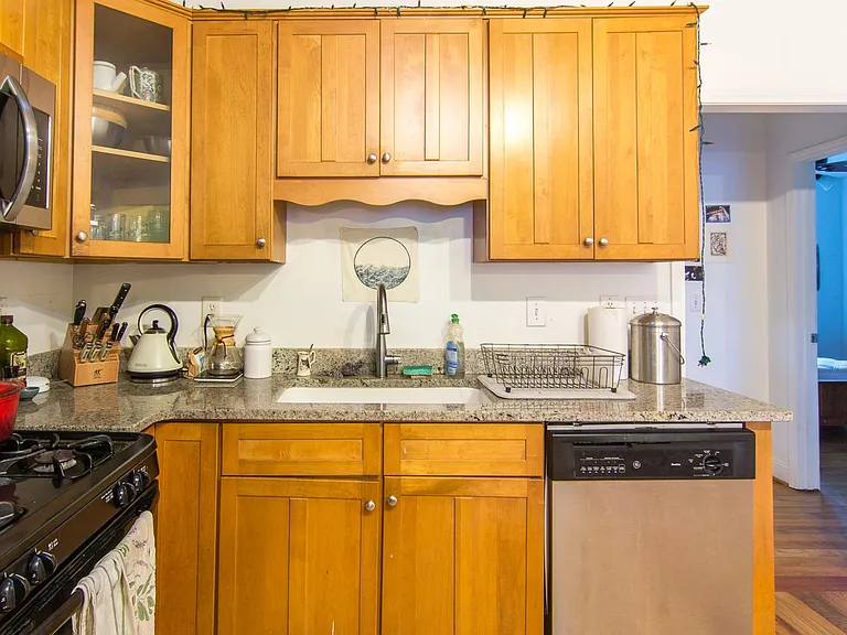 193 Flat Shoals Ave SE #A — Photo 10