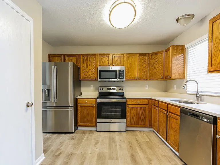 8268 Parori Ln — Photo 9