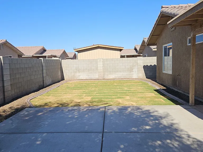 7104 E 36th Rd — Photo 16