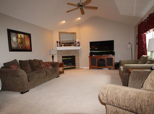 1623 Manfrass Dr, Streetsboro, OH 44241