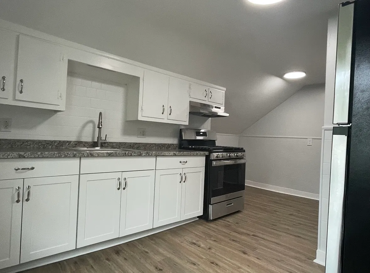 1 bed, $1,150 — Photo 2