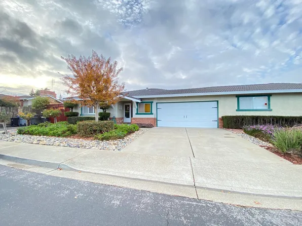 520 Tahoe Ter, Mountain View, CA 94041