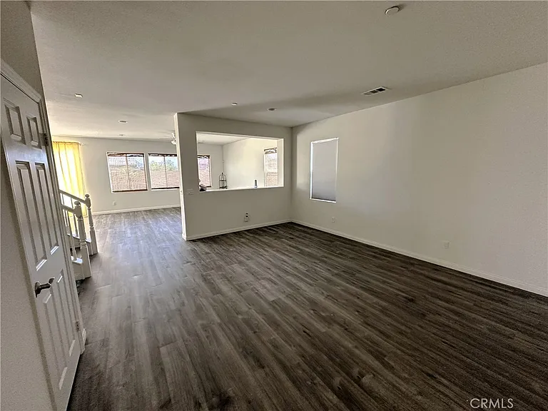 15176 Sheridan Ct — Photo 5