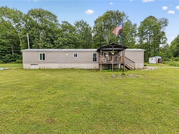 1902 Jackson Center Polk Rd, Stoneboro, PA 16153