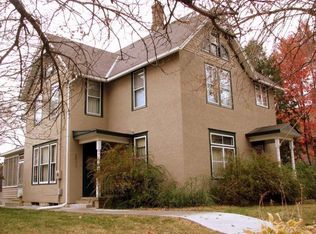 230 Owens St N, Stillwater, MN 55082