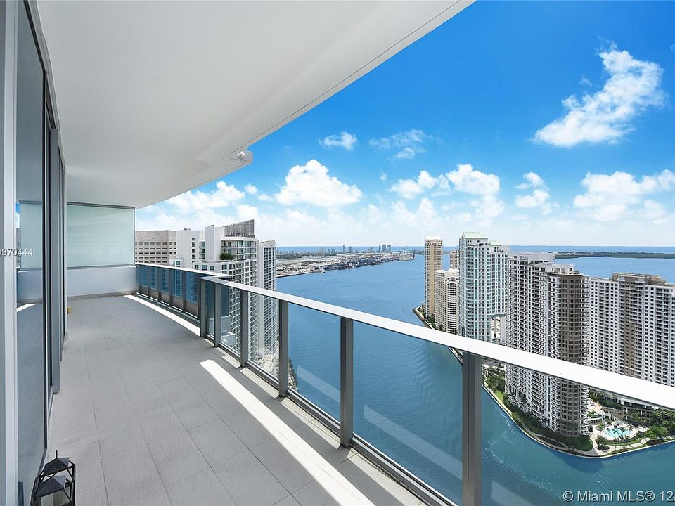1st image of 200 Biscayne Boulevard Way APT 4407
