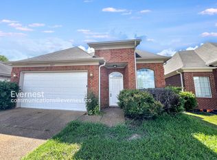 6437 Arbor Lake Dr W, Horn Lake, MS 38637