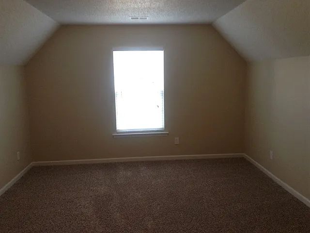 6045 Willomere Cir — Photo 8