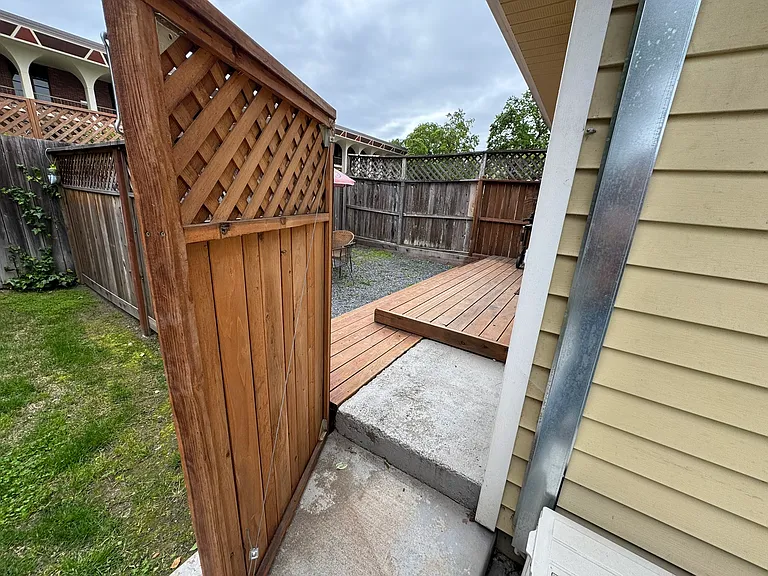 1910 Malano Ct — Photo 26