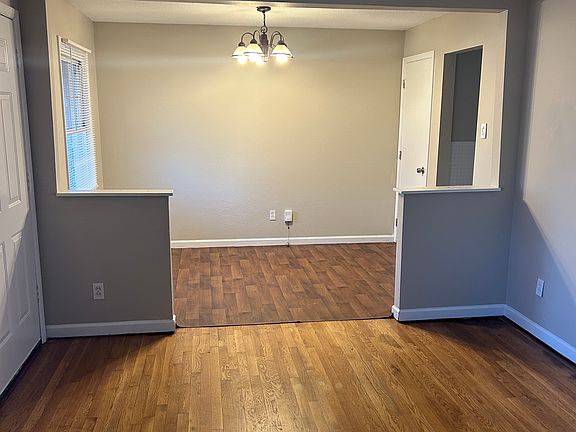 5th image of 1622 Keelen Dr
