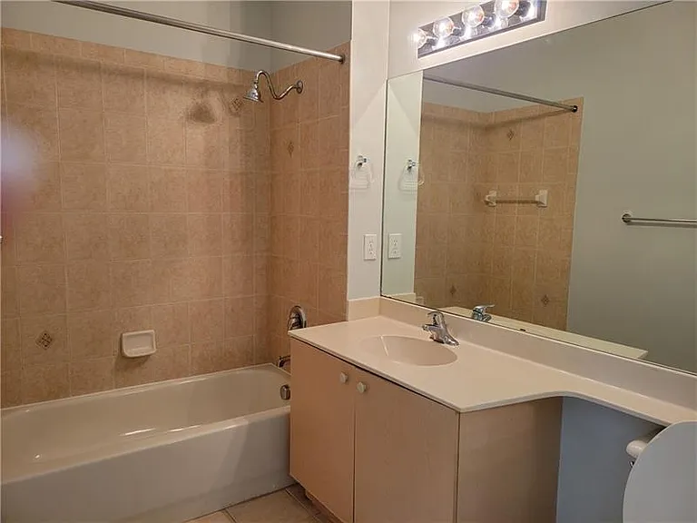 3569 Forest Hill Blvd #117 — Photo 20