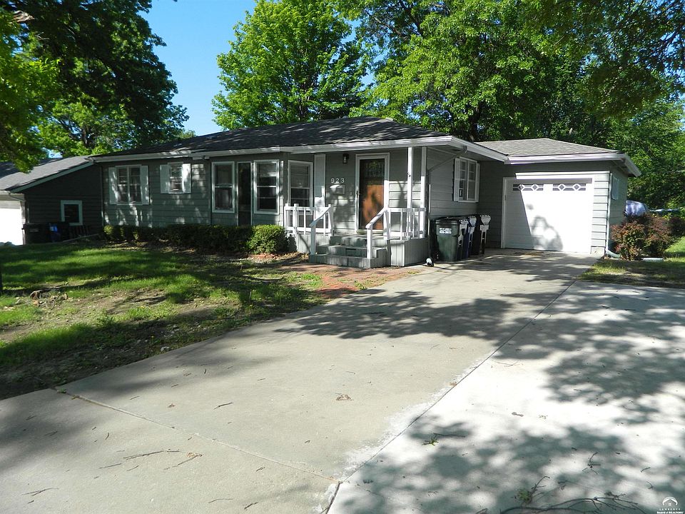 1st image of 923 Crestline Dr
