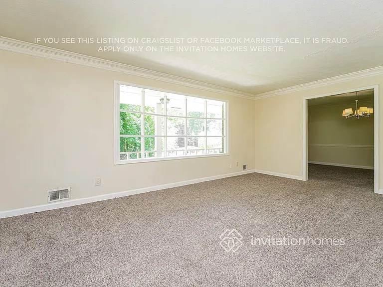 2433 Shipshire Pl — Photo 10