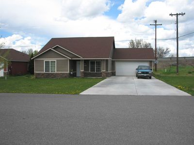 3203 Ethan Ct, Pasco, WA, 99301
