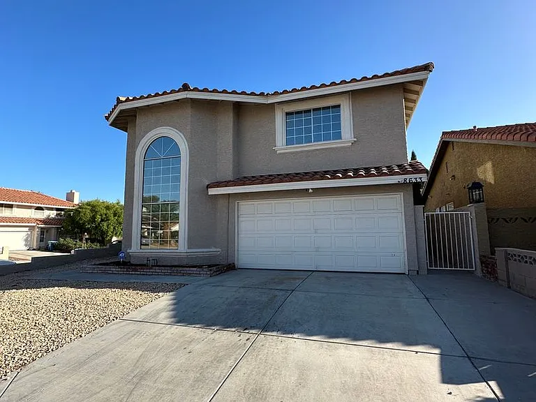 8633 Caribbean Ct — Photo 1