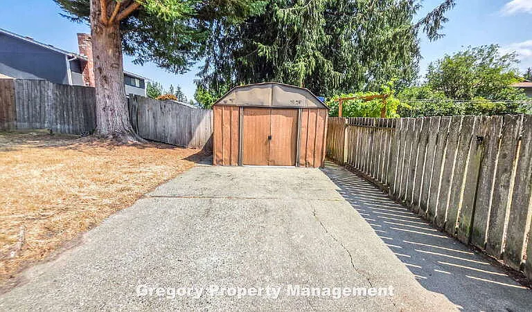 3532 111th Pl SE — Photo 35