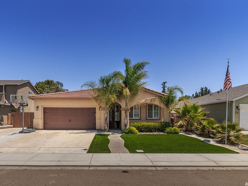 1st image of 1734 Luna Bella Ln