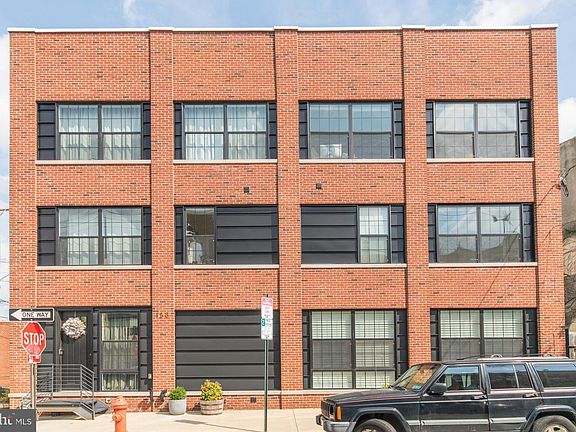 2nd image of 158 W Thompson St #6