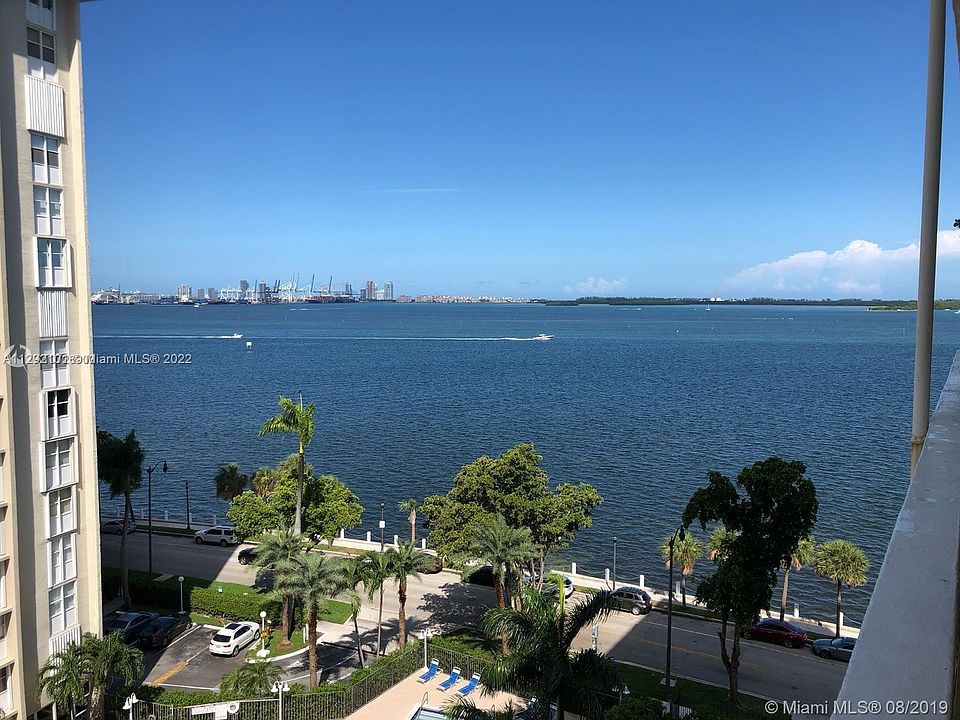 1st image of 1430 Brickell Bay Dr APT 901