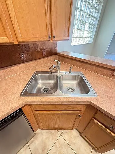 10839 Madison Dr — Photo 25