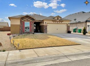 2023 E Parkwood Ave, Hobbs, NM 88240