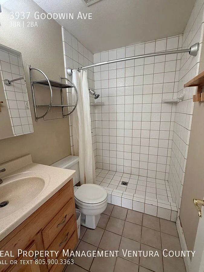 Charming 3-Bedroom Home in Prime Simi Valley Location! — Photo 4