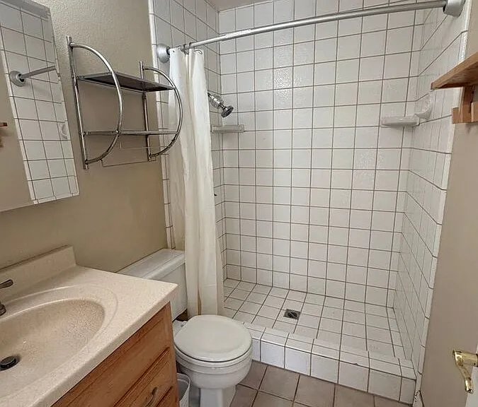 3937 Goodwin Ave — Photo 4
