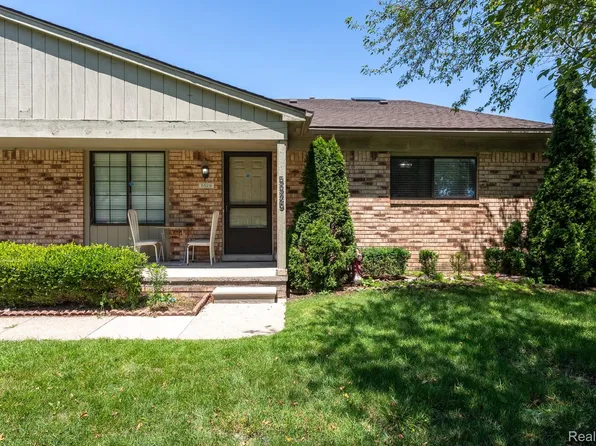 5529 Mansfield Ave, Sterling Heights, MI 48310