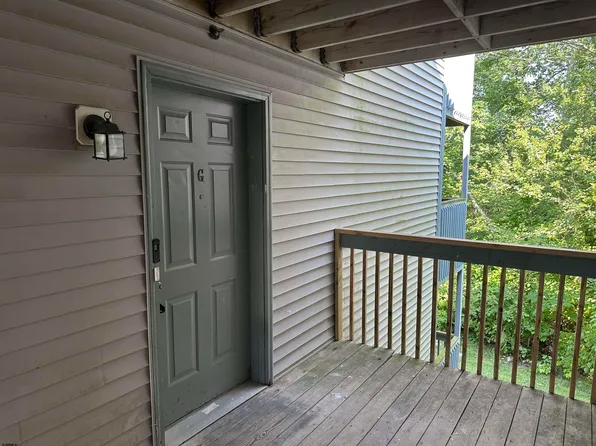 6 Oyster Bay #G, Absecon, NJ 08201