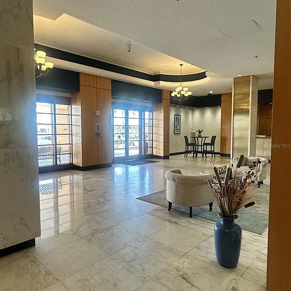 880 Mandalay Ave #309 — Photo 7