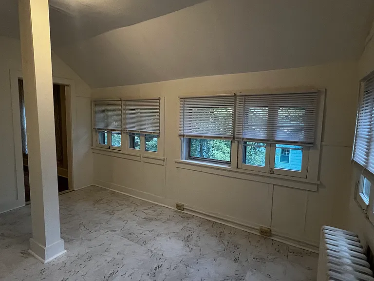 721 Clark Ave — Photo 21