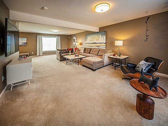 4th image of 12637 Brady Ln