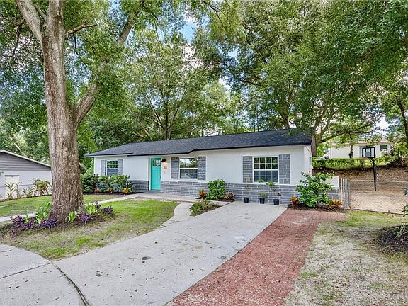 3rd image of 313 Penrose Ct