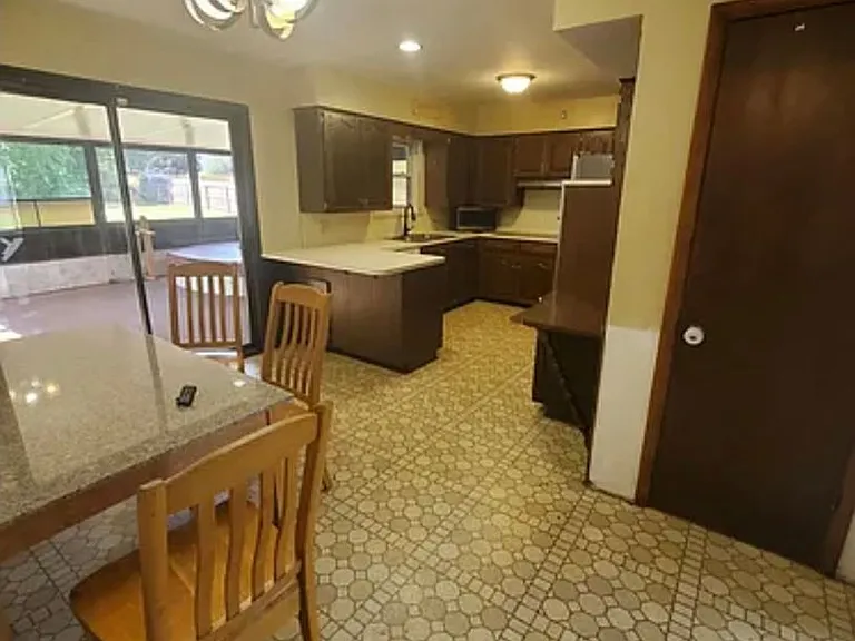 4517 Curwood Ave SE — Photo 3