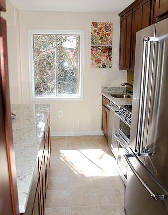 4th image of 4112 Mangalore Dr APT 202