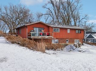 3624 Eastway Dr, Island Lake, IL 60042