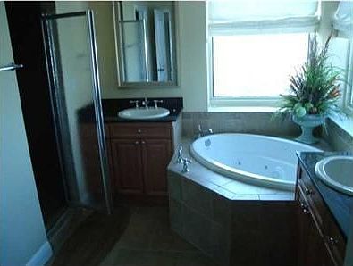 4th image of 721 Pensacola Beach Blvd Unit 1102