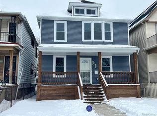 2924 Garland St, Detroit, MI 48214