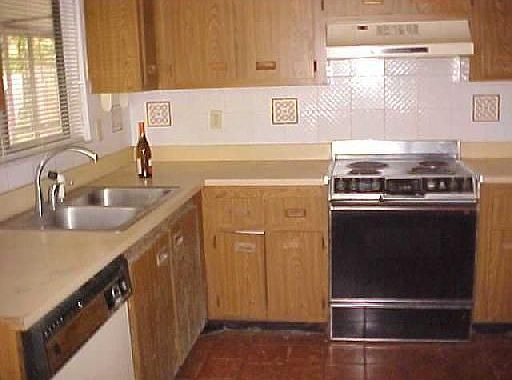 3rd image of 26 Peachtree Pl