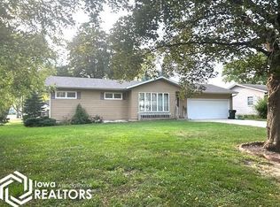 105 Harrison St, Emmetsburg, IA 50536