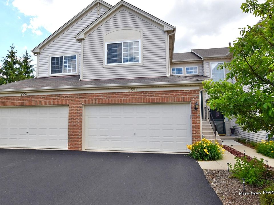 1st image of 255 Thornwood Way Unit B
