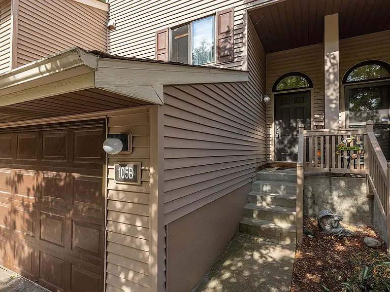 105B South Dr — Photo 5