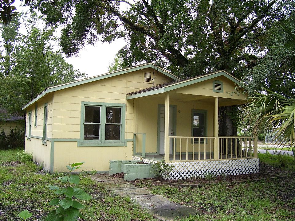 2nd image of 3646 Fitzgerald St